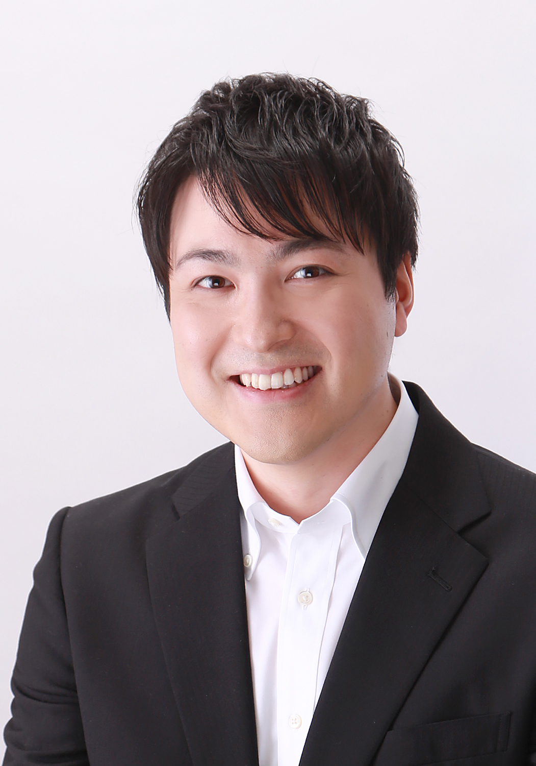 山本　明尚