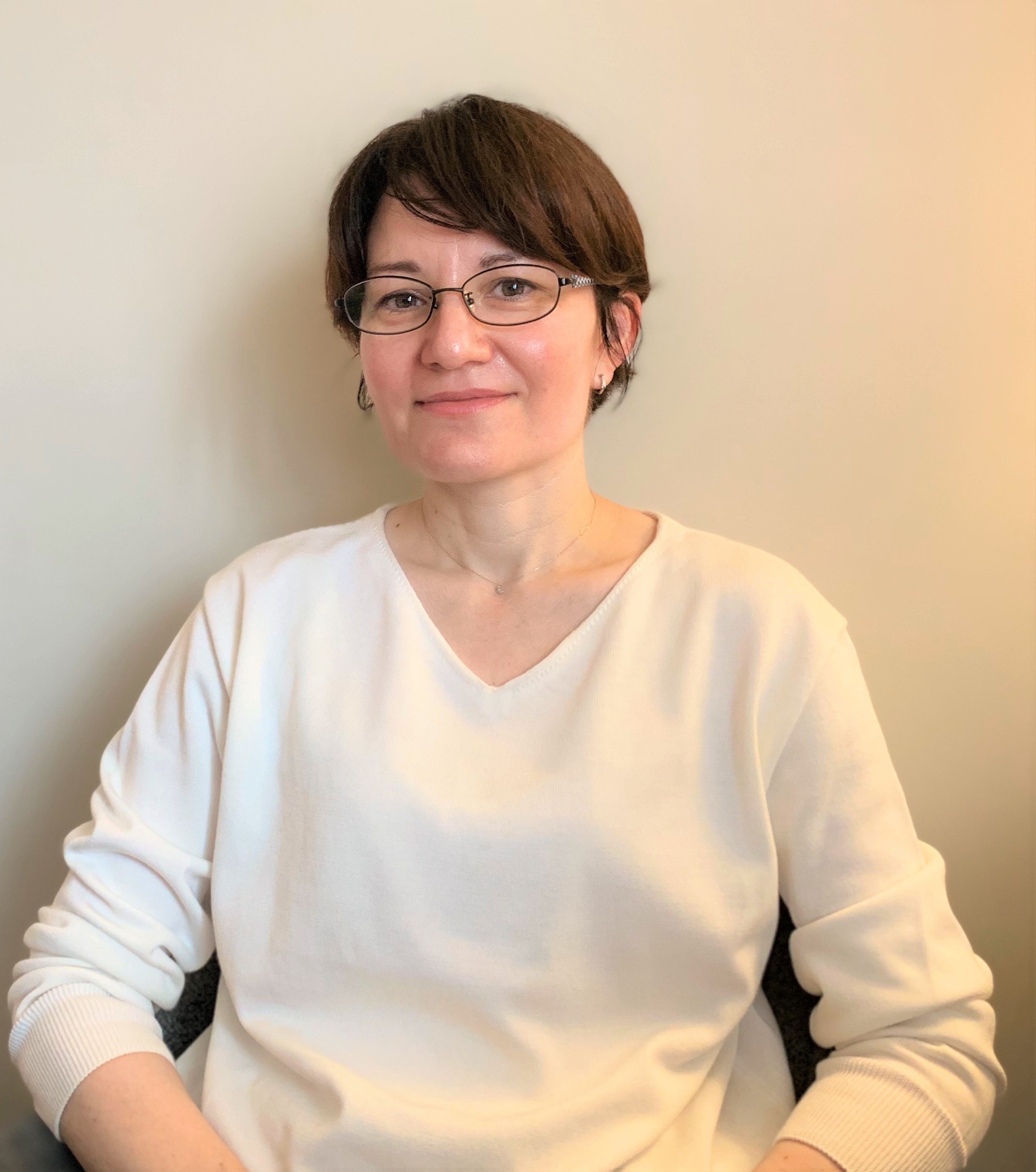 築山　ナタリー